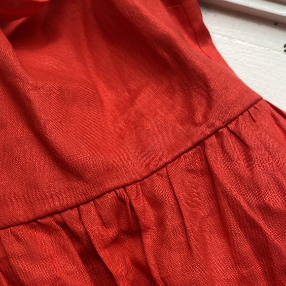 Reformation %100 Linen Manet Dress in Hot Day - Picture 13 of 16